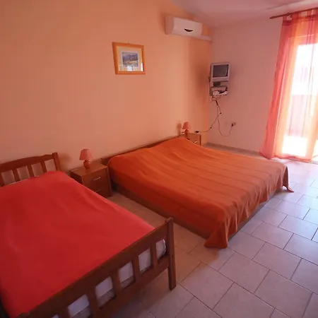 Appartement Njaco Ražanac