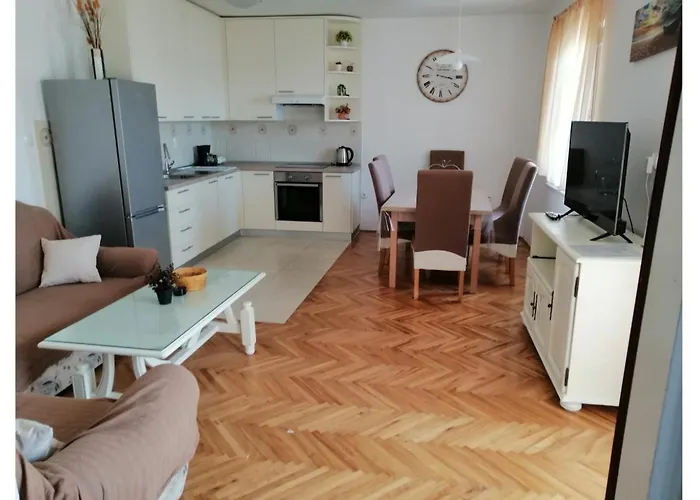 Njaco Appartement Ražanac